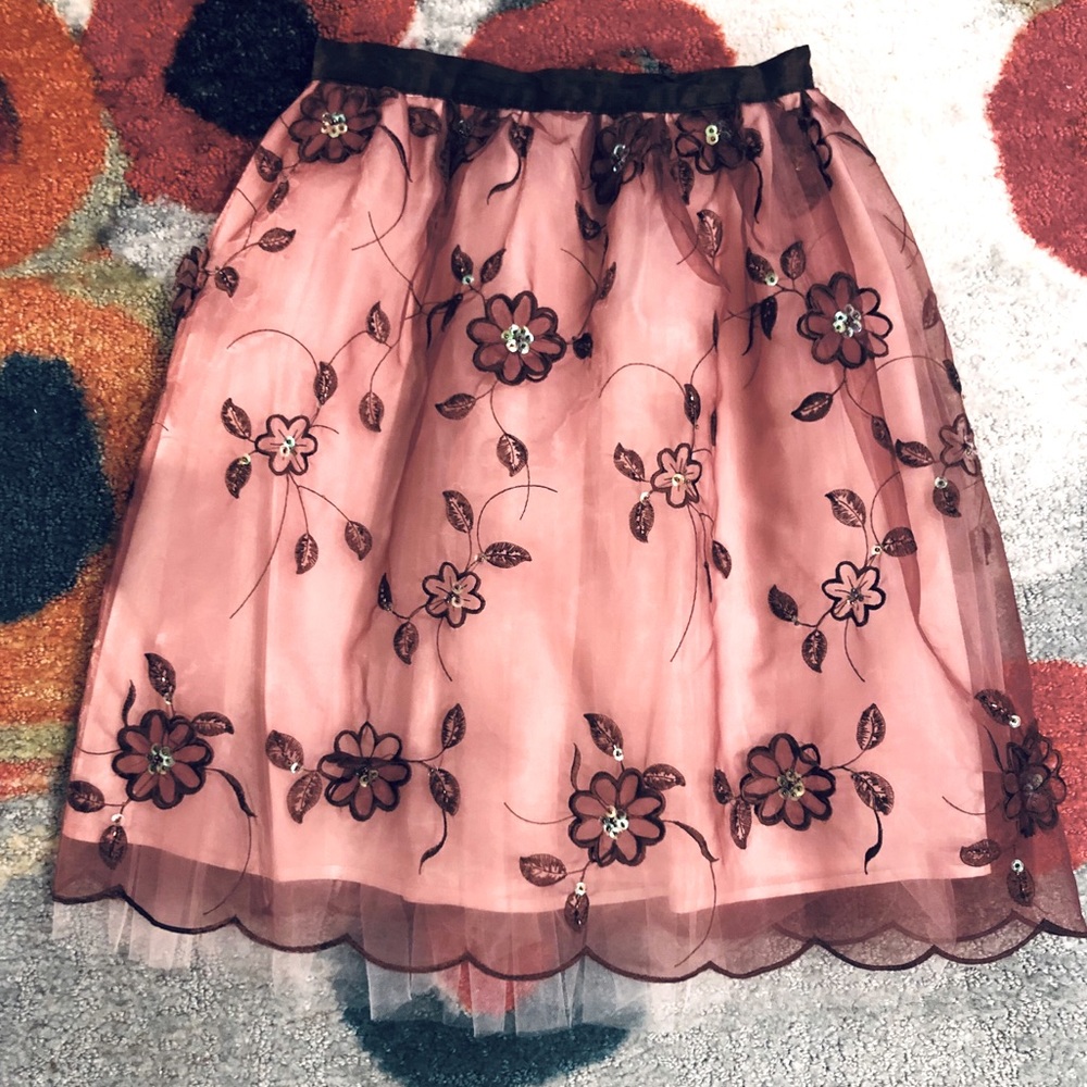 Frilly, fun little girls skirt